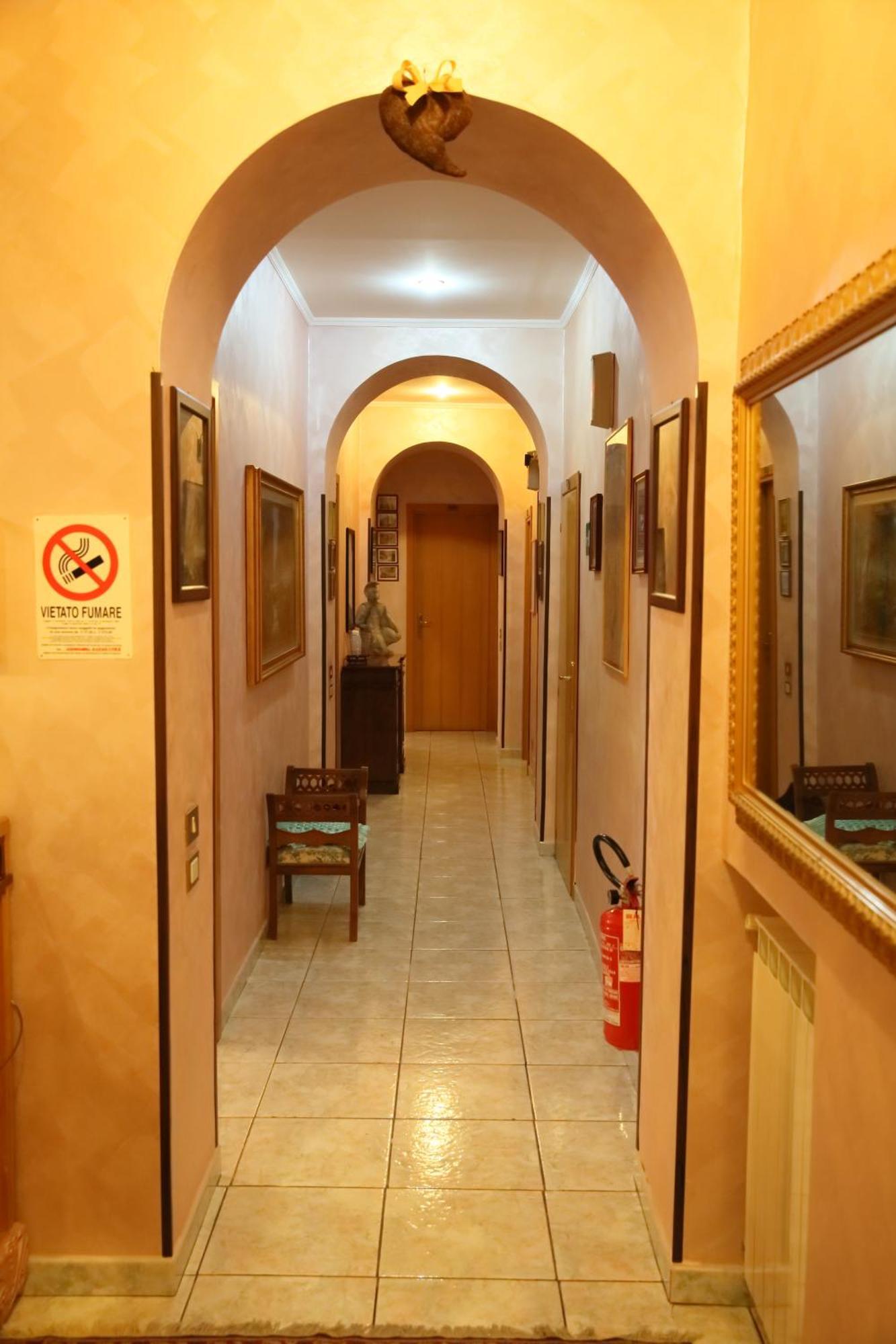 Hotel Principe Amedeo Řím Exteriér fotografie